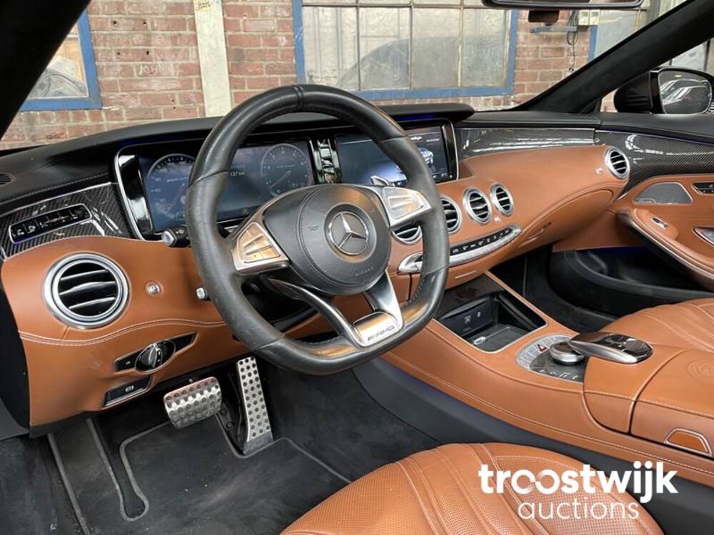 Mercedes-Benz S63 AMG 5.5 V8 4Matic  585 PS 2016 S-Klasse Cabriolet, KD-897-J