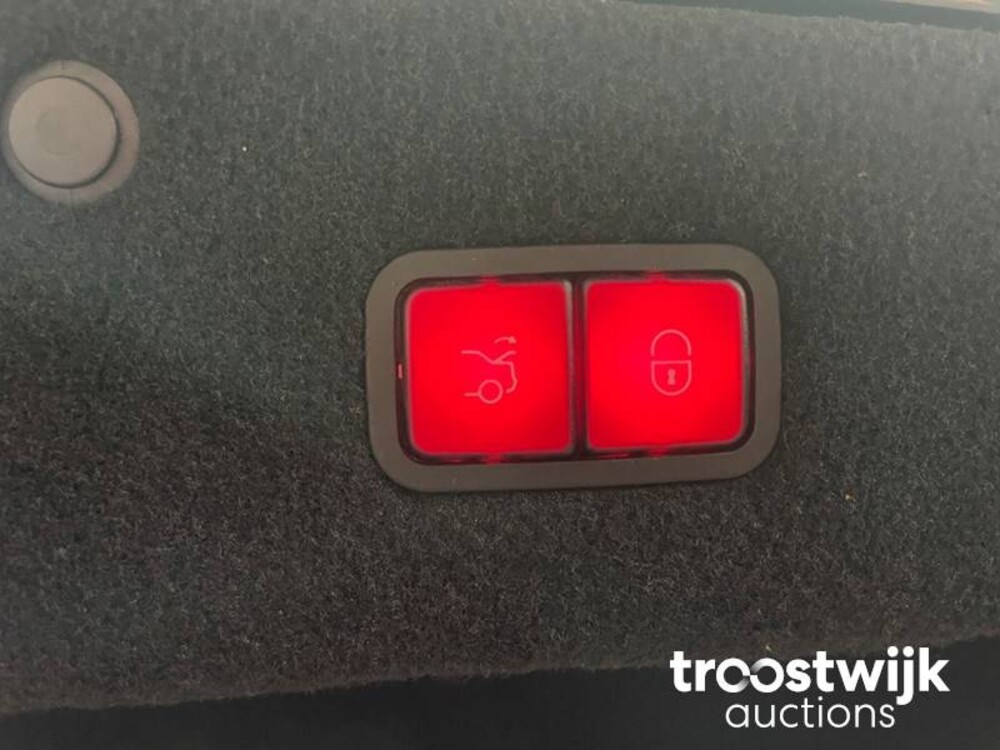 Mercedes-Benz S63 AMG 5.5 V8 4Matic  585 PS 2016 S-Klasse Cabriolet, KD-897-J