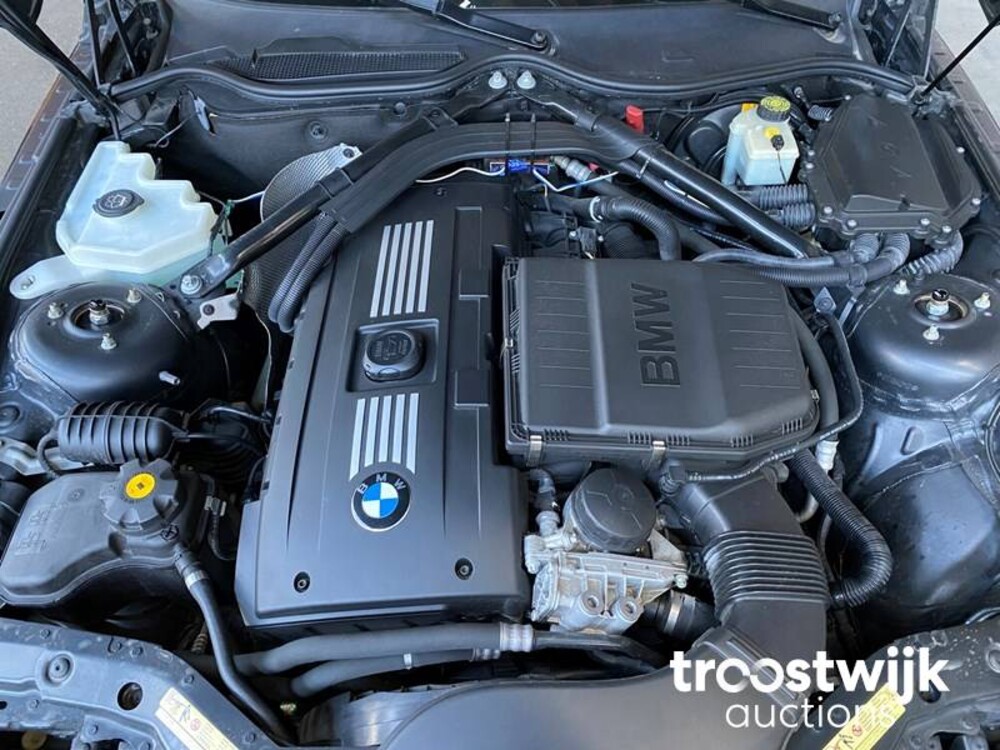 BMW Z4 sDrive35i Sport- Automatik 306hp 2009