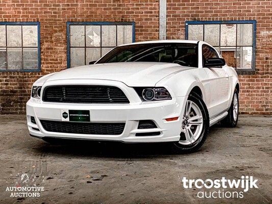Ford Mustang V6 3.7L 305PS 2013