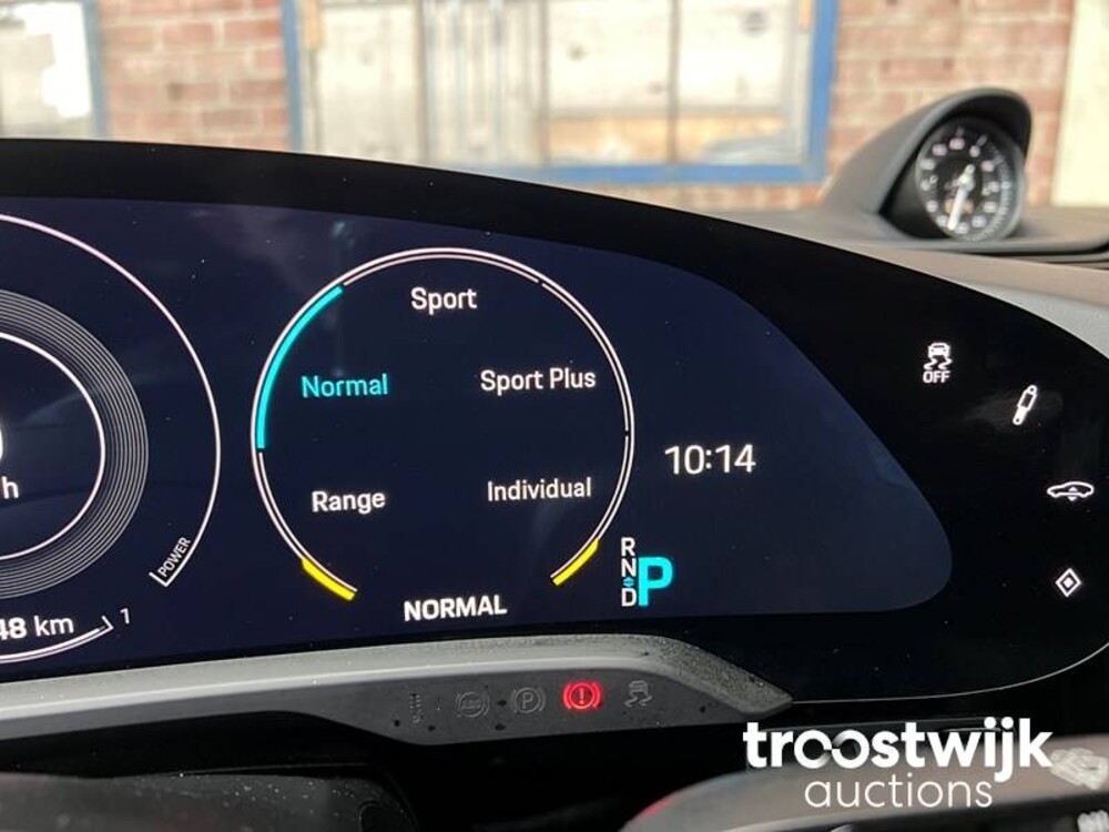 Porsche Taycan 4S Performance 84kWh 84kWh 489PS 2020 -Orig NL-, J-151-JF