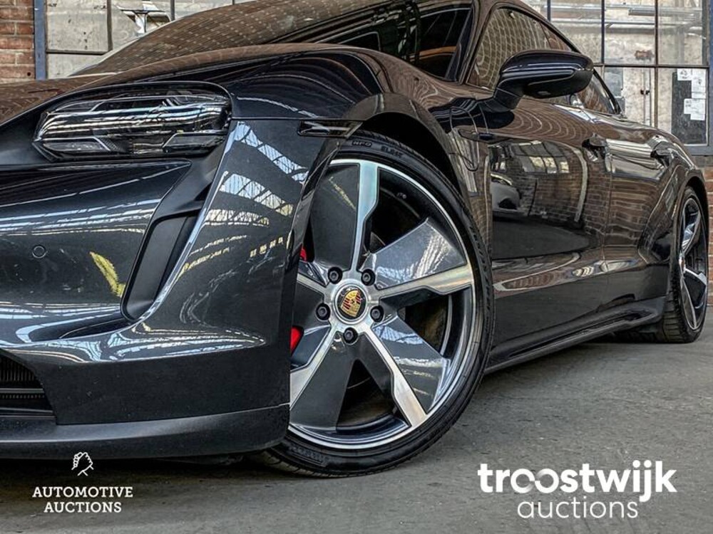 Porsche Taycan 4S Performance 84kWh 84kWh 489PS 2020 -Orig NL-, J-151-JF