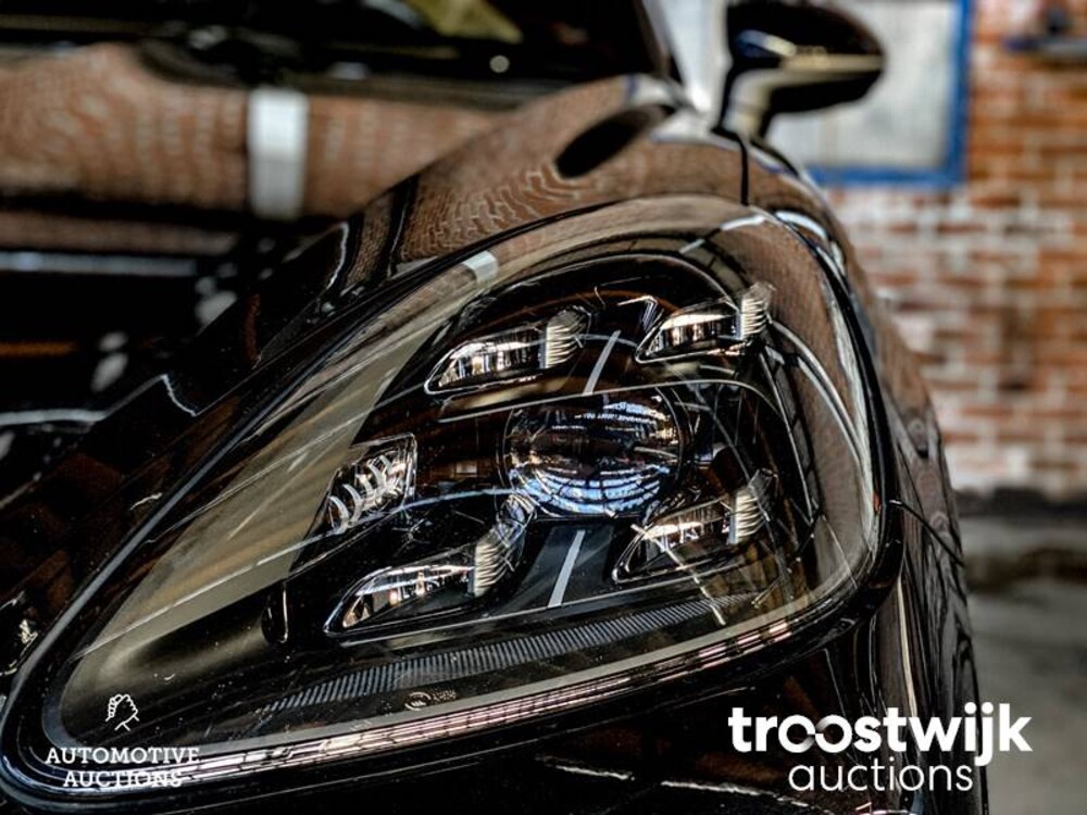 Porsche Cayenne S 2.9 V6 Sport Design 441hp 2019 SportChrono, NL Nummernschild 