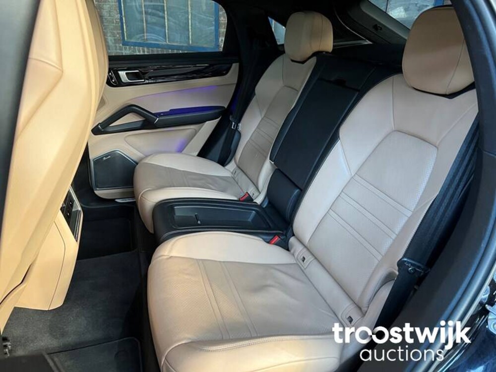 Porsche Cayenne S 2.9 V6 Sport Design 441hp 2019 SportChrono, NL Nummernschild 