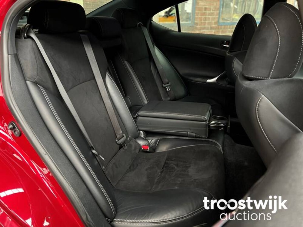 Lexus IS 250 F-Sport Line Limousine 208PS 2011, L-434-ZR