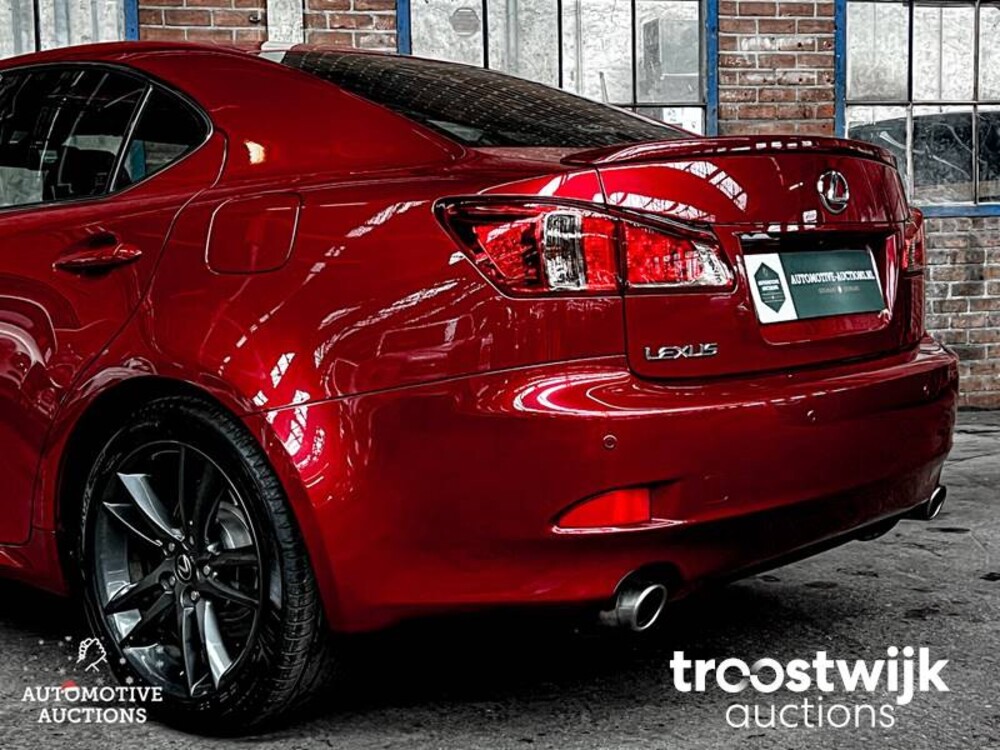 Lexus IS 250 F-Sport Line Limousine 208PS 2011, L-434-ZR