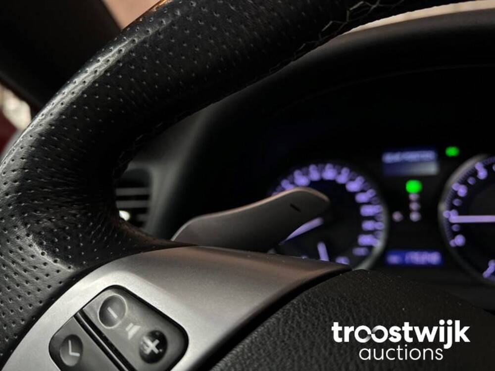 Lexus IS 250 F-Sport Line Limousine 208PS 2011, L-434-ZR