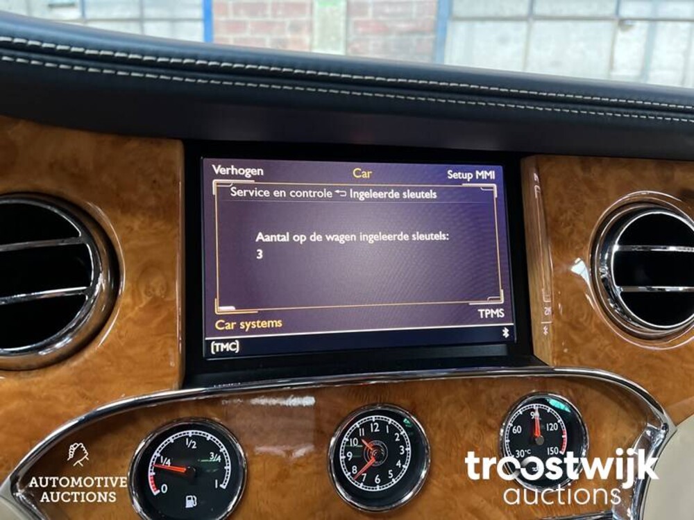 Bentley Mulsanne 6.8 V8 513PS 2012 NEUES MODELL