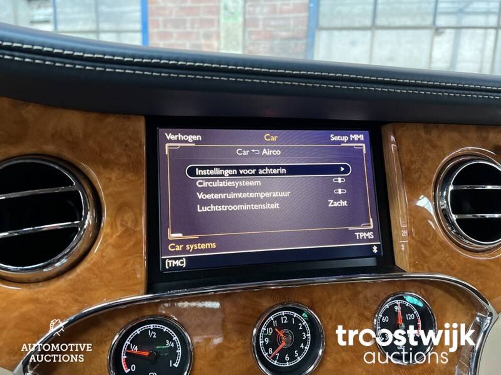 Bentley Mulsanne 6.8 V8 513PS 2012 NEUES MODELL