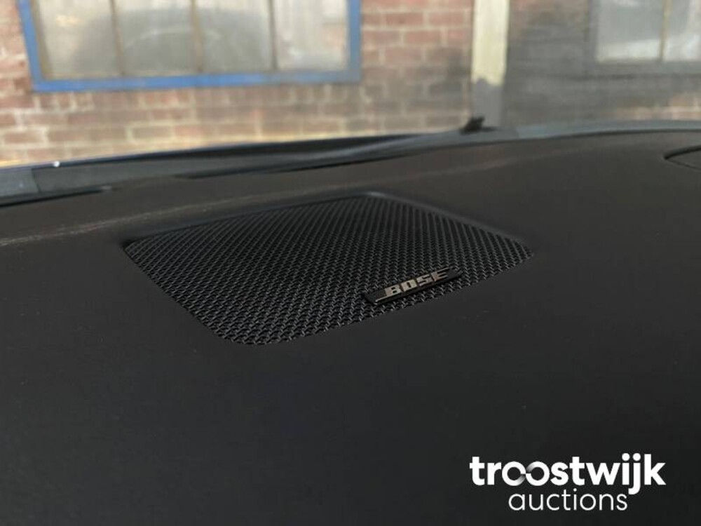 Nissan GT-R R35 3.8 V6 570 PS 2016 GTR35 FACELIFT GTR