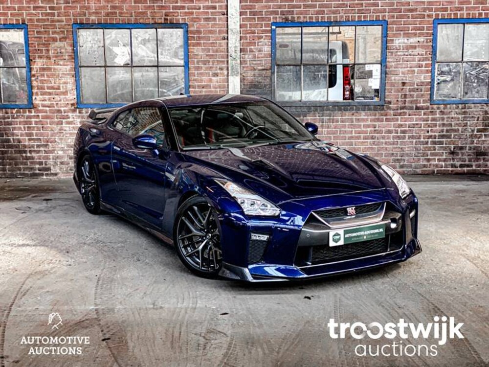 Nissan GT-R R35 3.8 V6 570 PS 2016 GTR35 FACELIFT GTR