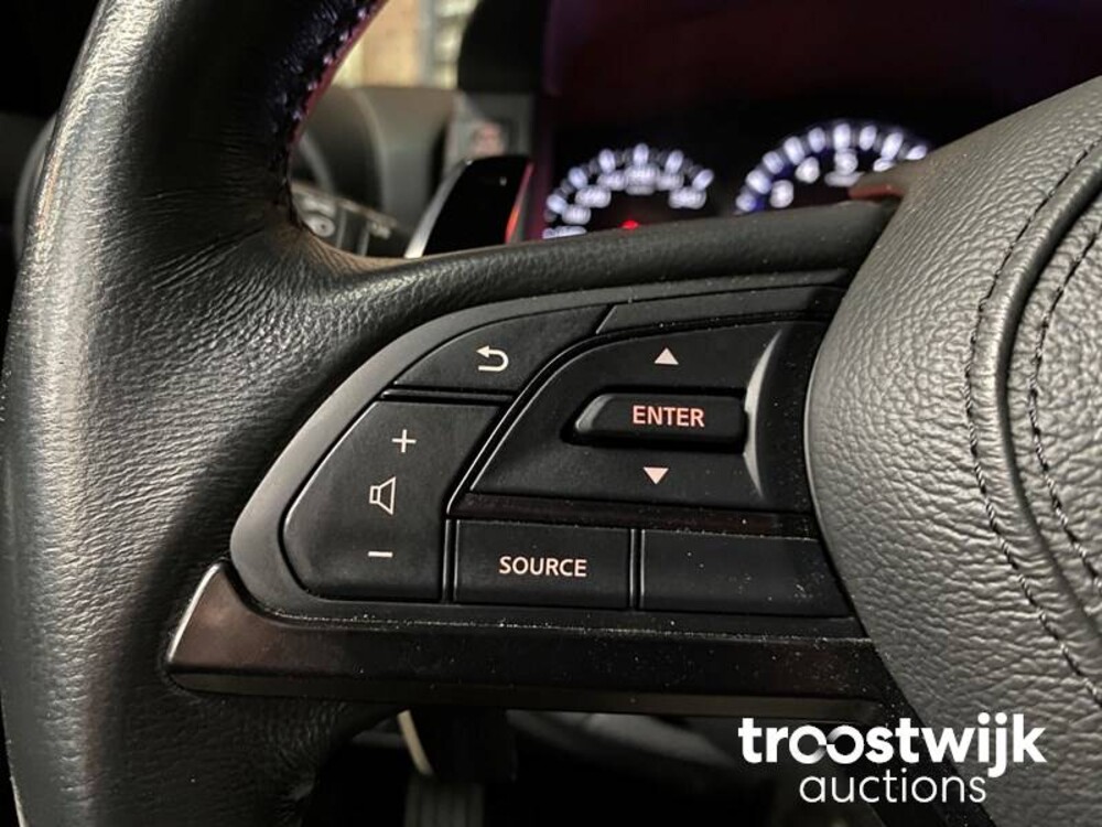 Nissan GT-R R35 3.8 V6 570 PS 2016 GTR35 FACELIFT GTR