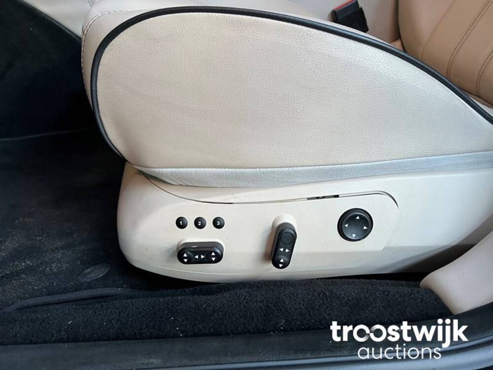 Maserati Quattroporte Executive GT 4.2  401PS 2010, R-125-TN