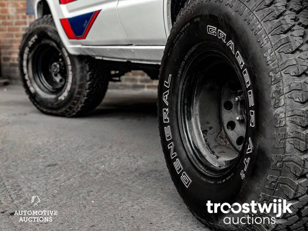 Toyota Landcruiser FJ60 2F 135hp 1982