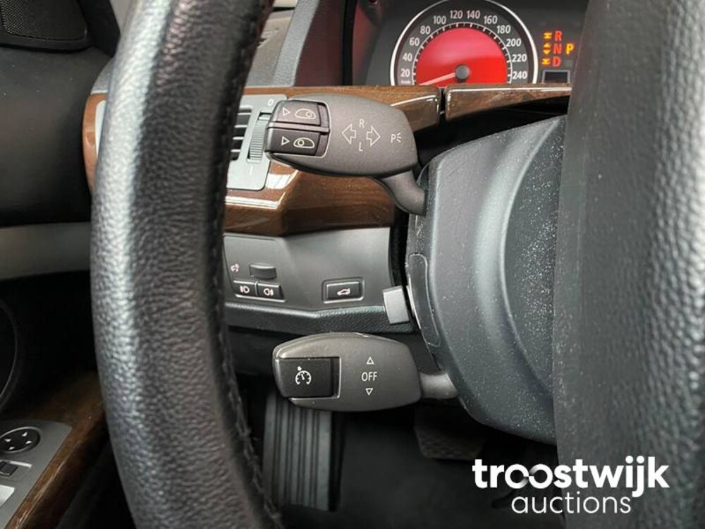 BMW 735i Executive E65 3.6 V8 7-series 272hp 2005 -Youngtimer-