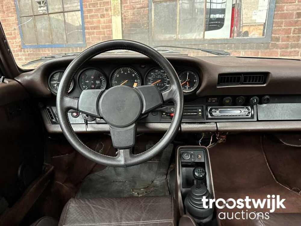 Porsche 911 SC 165hp 1977