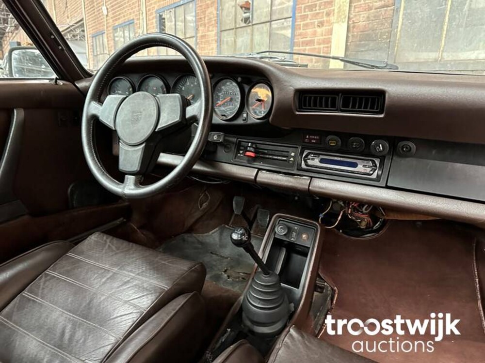 Porsche 911 SC 165hp 1977