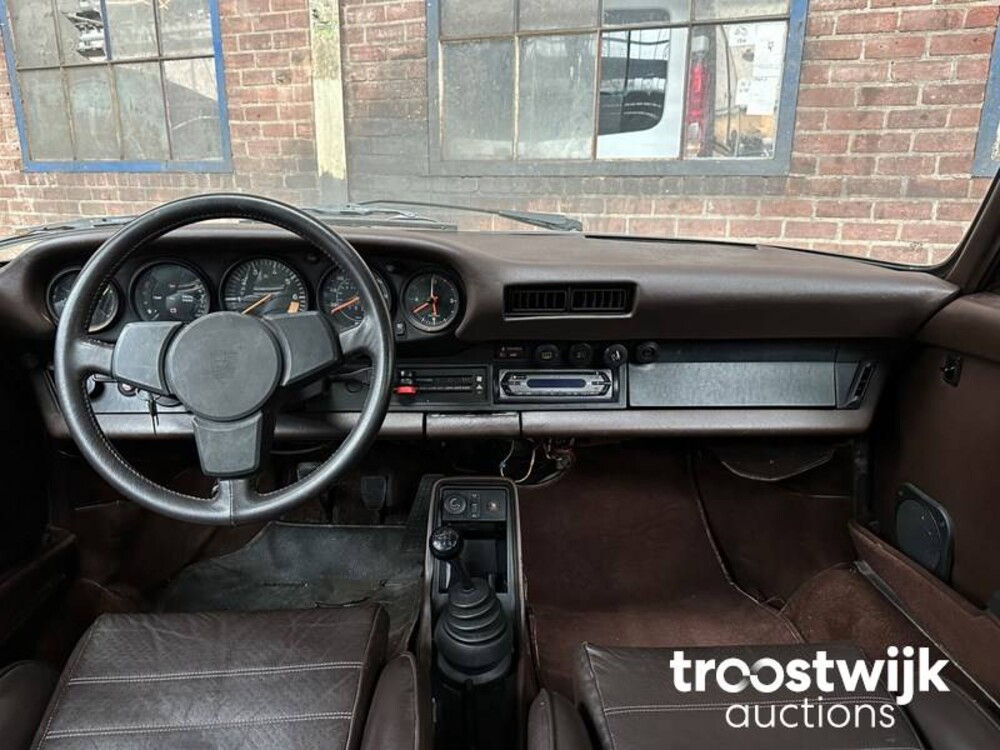 Porsche 911 SC 165hp 1977