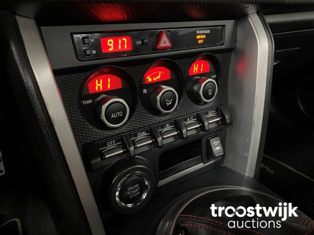 Subaru BRZ 2.0 Limited 200hp 2015