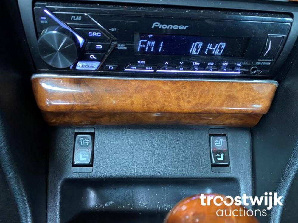 Mercedes-Benz 380 SEC 204hp 1985 S-class, 57-LZB-9