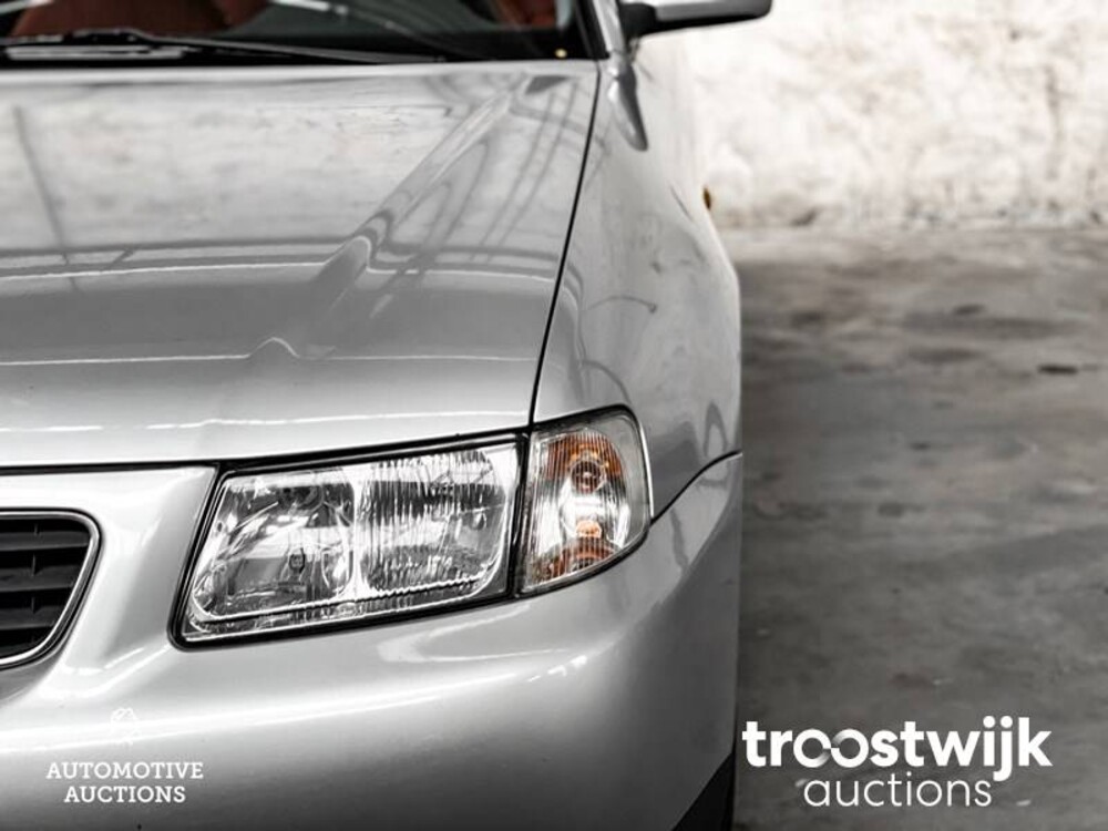 Audi A3 1.6 Ambiente 101pk 1998, -Orig.NL-, SX-BG-60