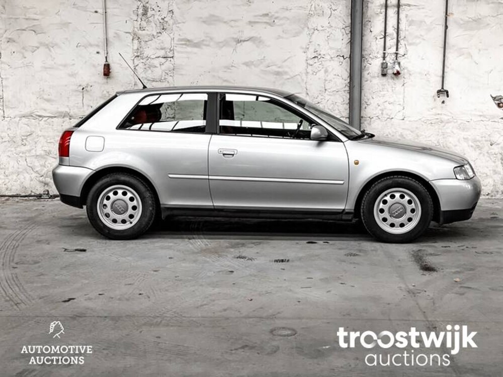 Audi A3 1.6 Ambiente 101pk 1998, -Orig.NL-, SX-BG-60