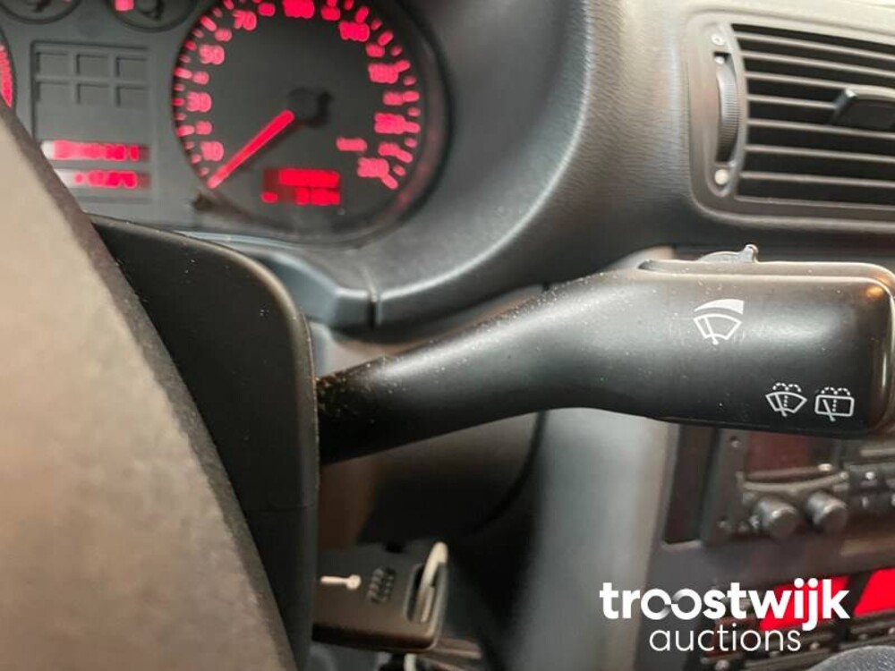 Audi A3 1.6 Ambiente 101pk 1998, -Orig.NL-, SX-BG-60