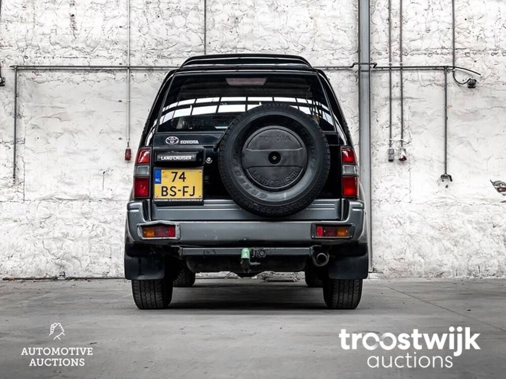 Toyota LandCruiser 90 3.0 HR Blind Van 125pk 1998, 74-BS-FJ