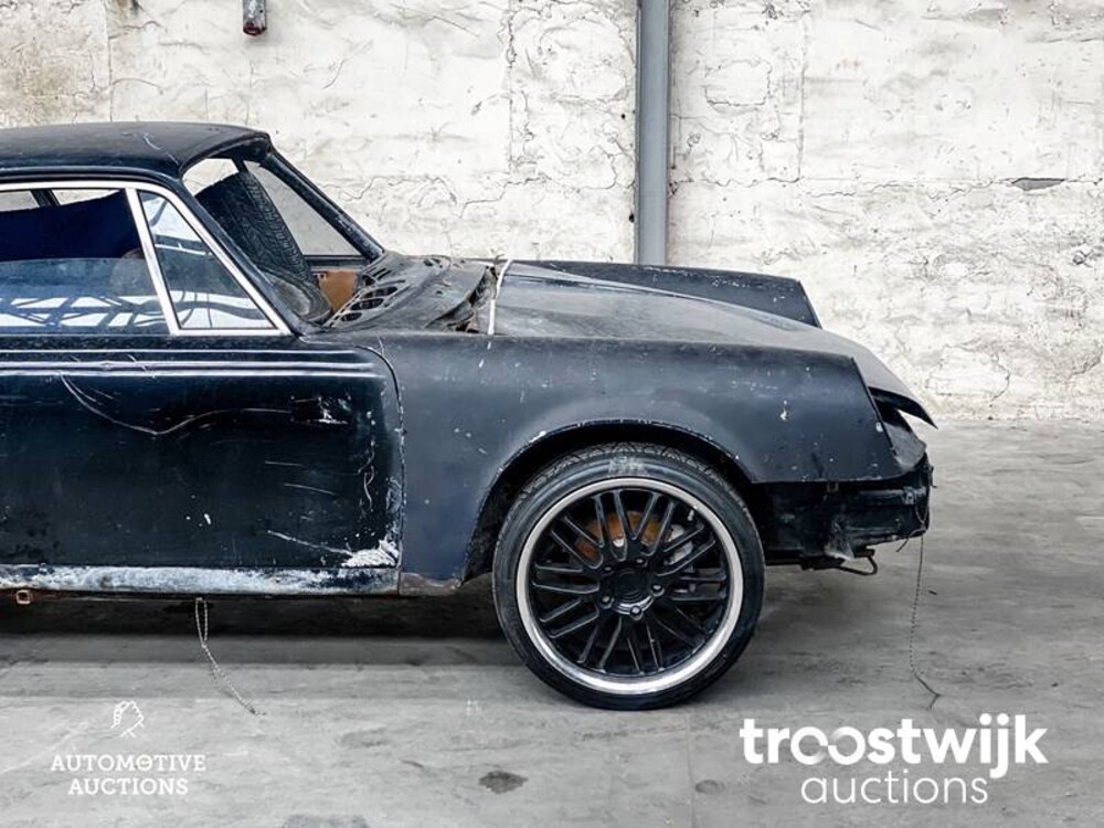 Porsche 911 1975 project auto