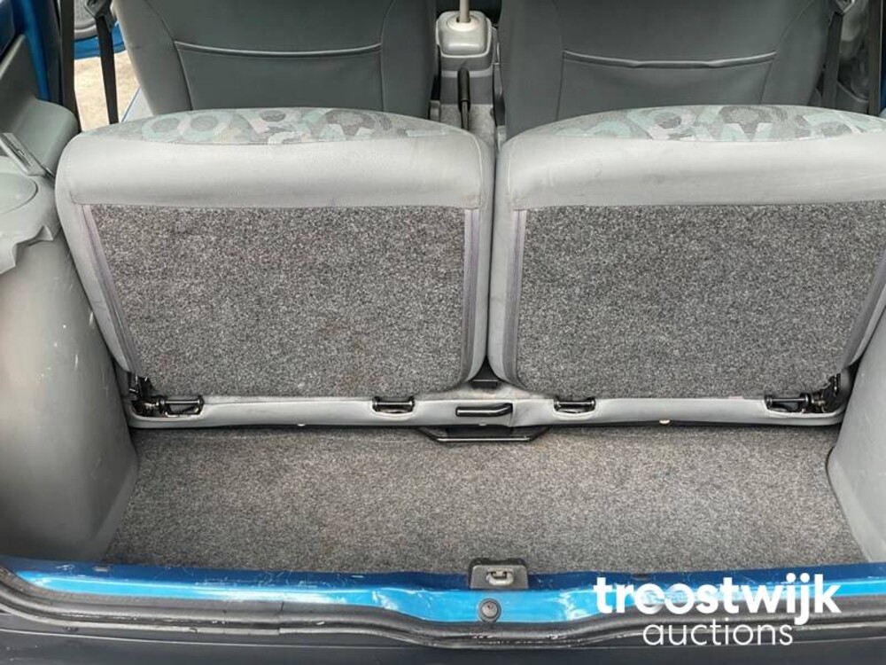 Renault Twingo 1.2-16V Laz.Quick.5 75pk 2005, 26-KDG-3