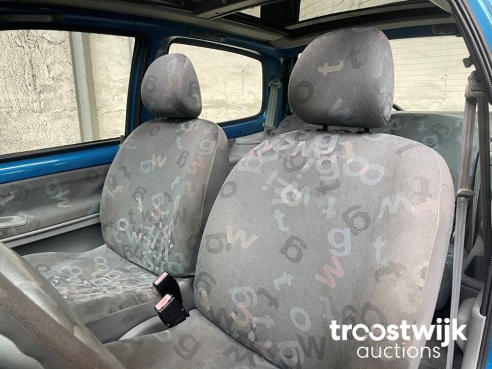 Renault Twingo 1.2-16V Laz.Quick.5 75pk 2005, 26-KDG-3