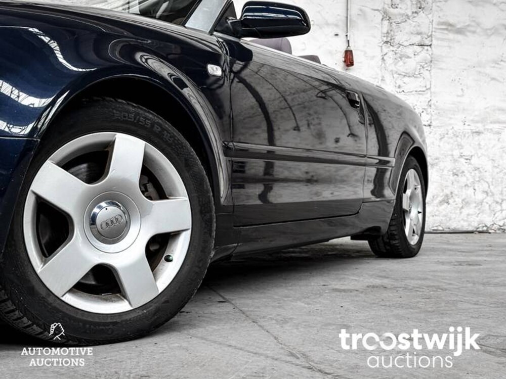 Audi A4 Cabriolet 2.4 V6 Pro Line 170pk 2003, -Orig.NL-, 98-LZ-DR