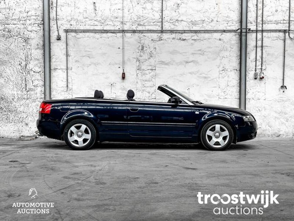 Audi A4 Cabriolet 2.4 V6 Pro Line 170pk 2003, -Orig.NL-, 98-LZ-DR