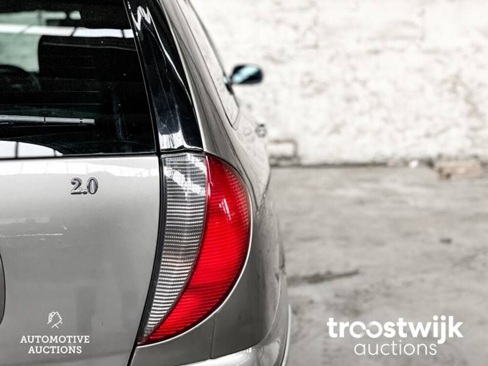 Lancia Lybra SW 2.0-20V Emblema 150hp 2005, -Orig.NL-, 65-RH-TL