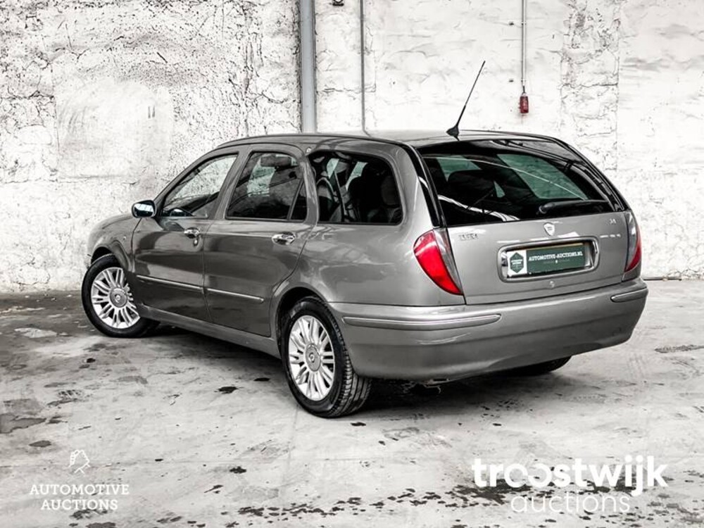 Lancia Lybra SW 2.0-20V Emblema 150hp 2005, -Orig.NL-, 65-RH-TL