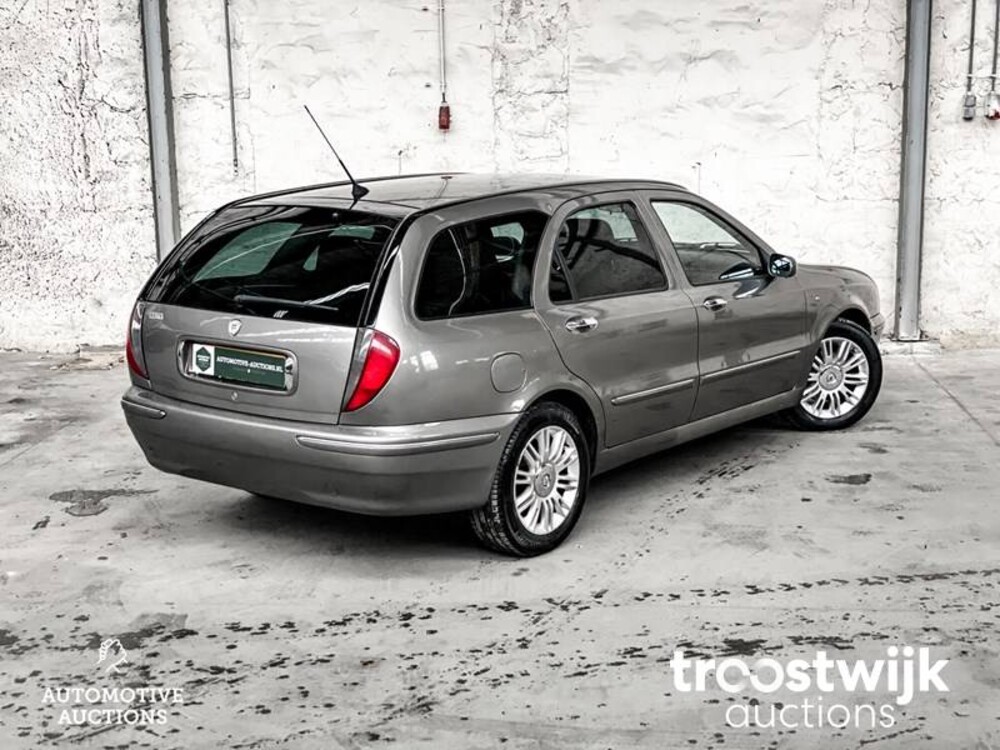 Lancia Lybra SW 2.0-20V Emblema 150hp 2005, -Orig.NL-, 65-RH-TL