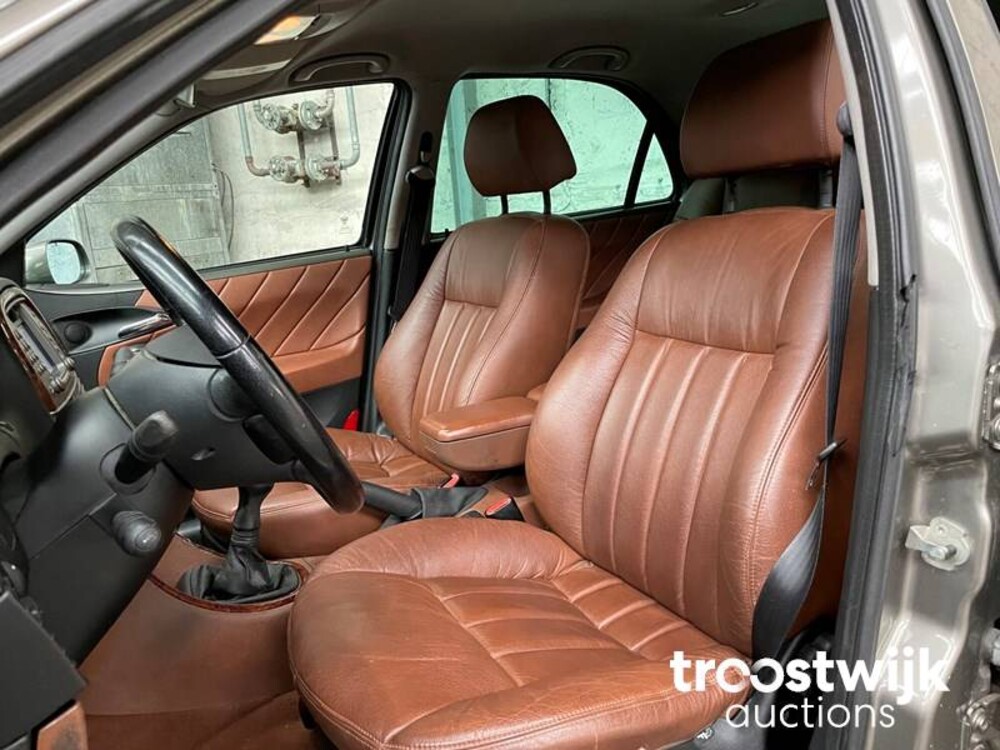 Lancia Lybra SW 2.0-20V Emblema 150hp 2005, -Orig.NL-, 65-RH-TL