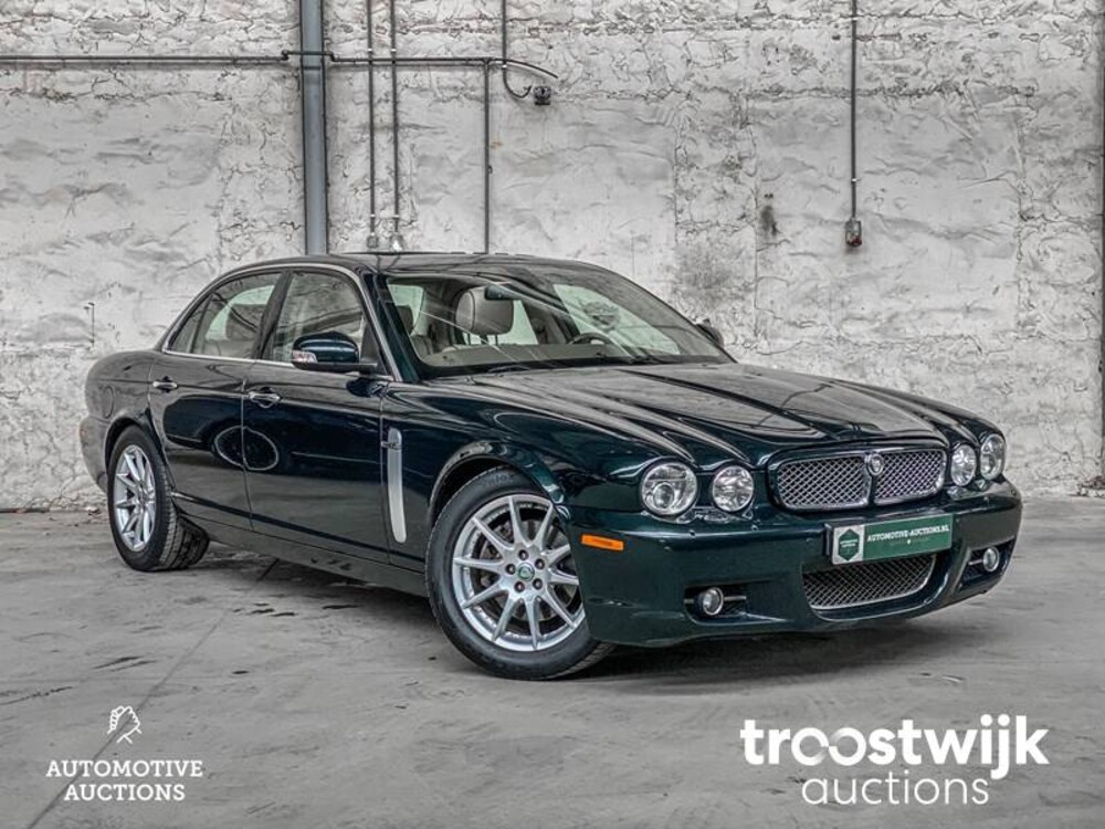 Jaguar XJ Sovereign 2.7D V6 207hp 2008 -Orig.NL-, 59-HJH-9