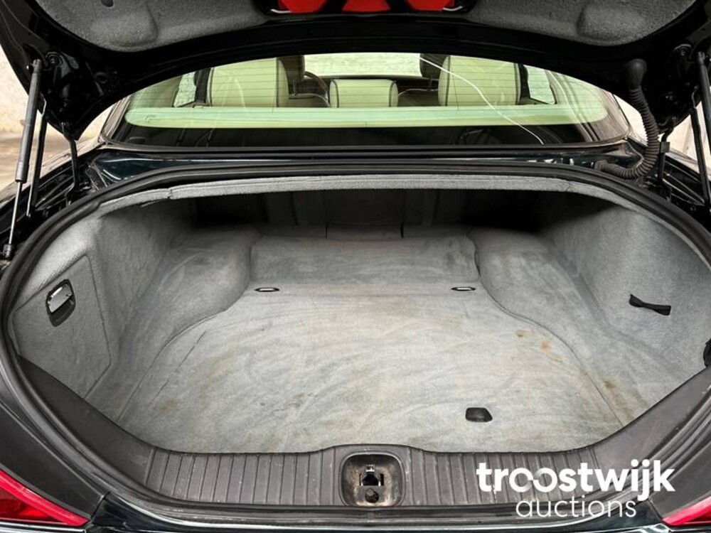 Jaguar XJ Sovereign 2.7D V6 207hp 2008 -Orig.NL-, 59-HJH-9