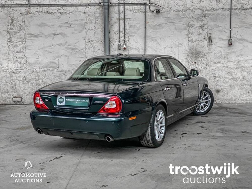 Jaguar XJ Sovereign 2.7D V6 207hp 2008 -Orig.NL-, 59-HJH-9