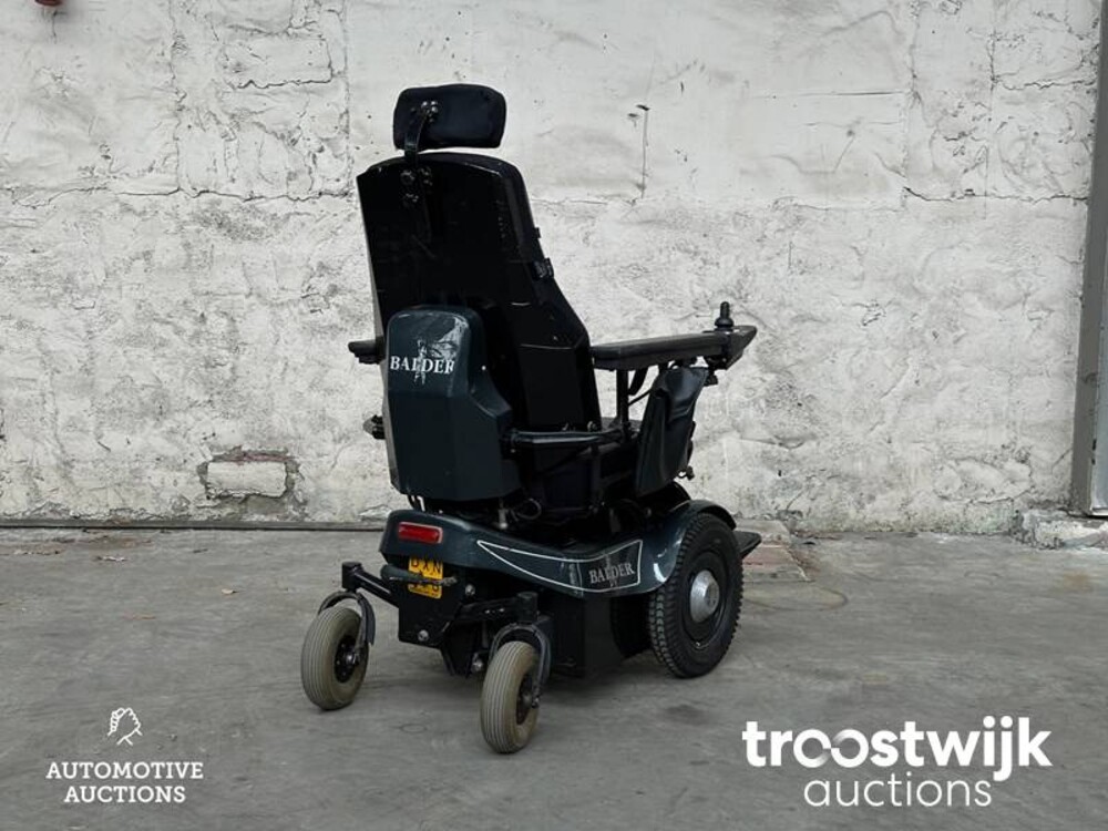 Volkswagen Rolstoelauto 2.5 TDI 340 Trend.DC 131pk 2007, -Orig.NL-, 25-VBZ-9