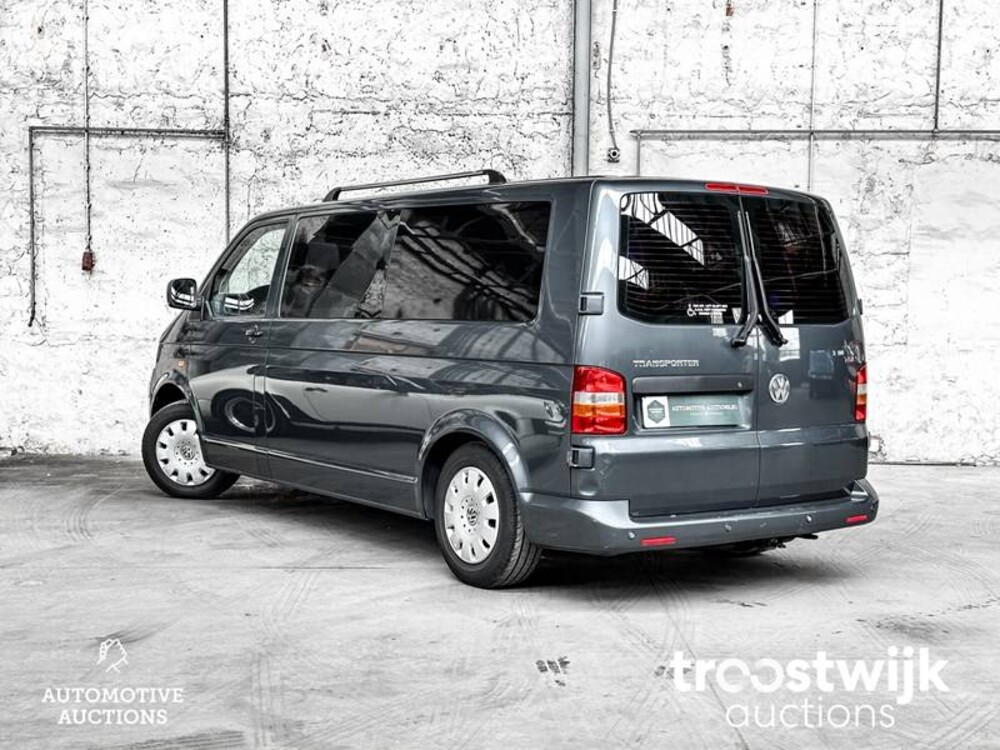 Volkswagen Rolstoelauto 2.5 TDI 340 Trend.DC 131pk 2007, -Orig.NL-, 25-VBZ-9