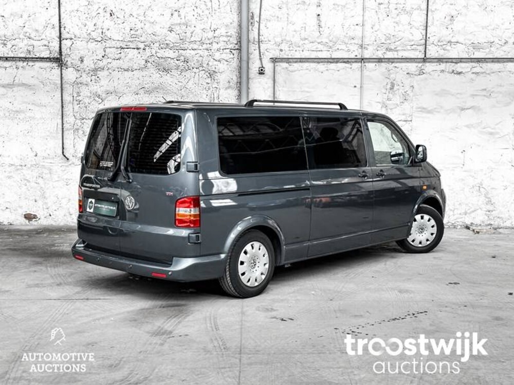 Volkswagen Rolstoelauto 2.5 TDI 340 Trend.DC 131pk 2007, -Orig.NL-, 25-VBZ-9