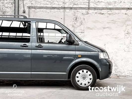 Volkswagen Rolstoelauto 2.5 TDI 340 Trend.DC 131pk 2007, -Orig.NL-, 25-VBZ-9