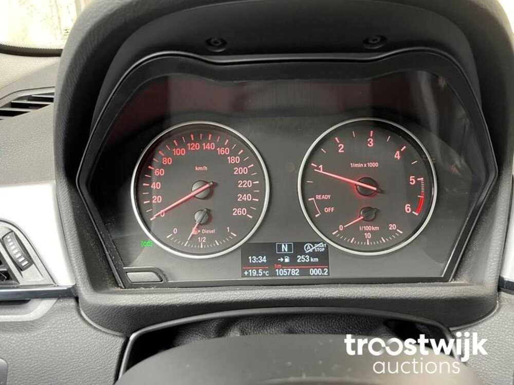 BMW X1 sDrive18d Cent.Hi.Ex 150pk 2017 Automaat! RF-178-D