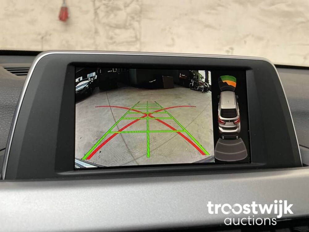 BMW X1 sDrive18d Cent.Hi.Ex 150pk 2017 Automaat! RF-178-D