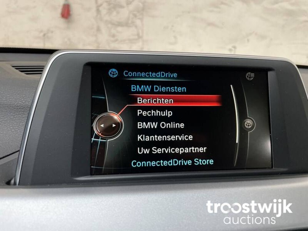 BMW X1 sDrive18d Cent.Hi.Ex 150pk 2017 Automaat! RF-178-D