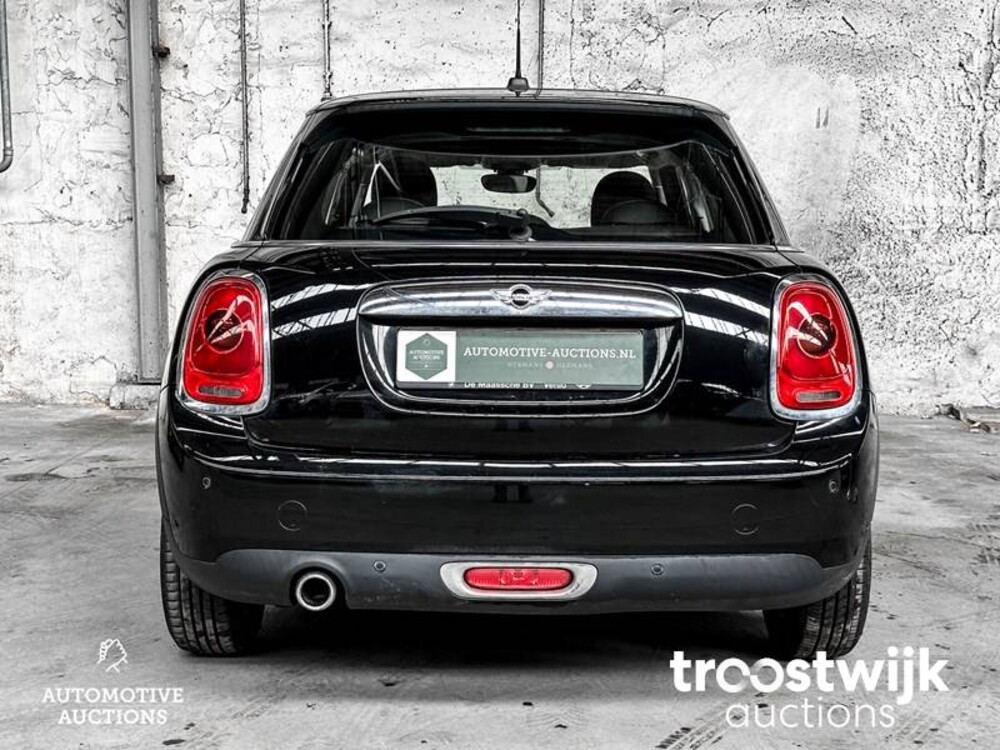 Mini Mini 1.5 One D Salt Bns. 95hp 2015, XK-751-S