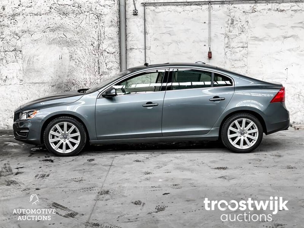 Volvo S 60 T5 Summum L 245hp 2016