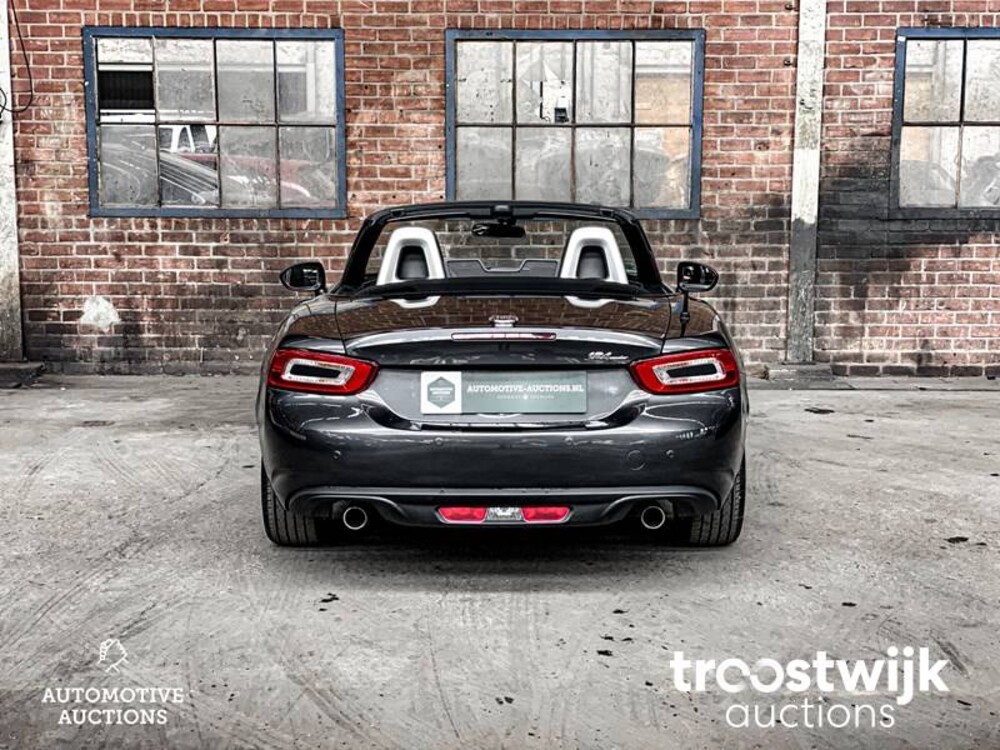 Fiat 124 Spider 1.4 M-Air T Lusso 140hp 2017, R-501-RF